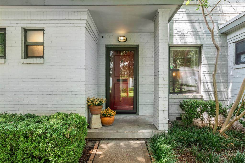 4953 Hall Street - Photo 1