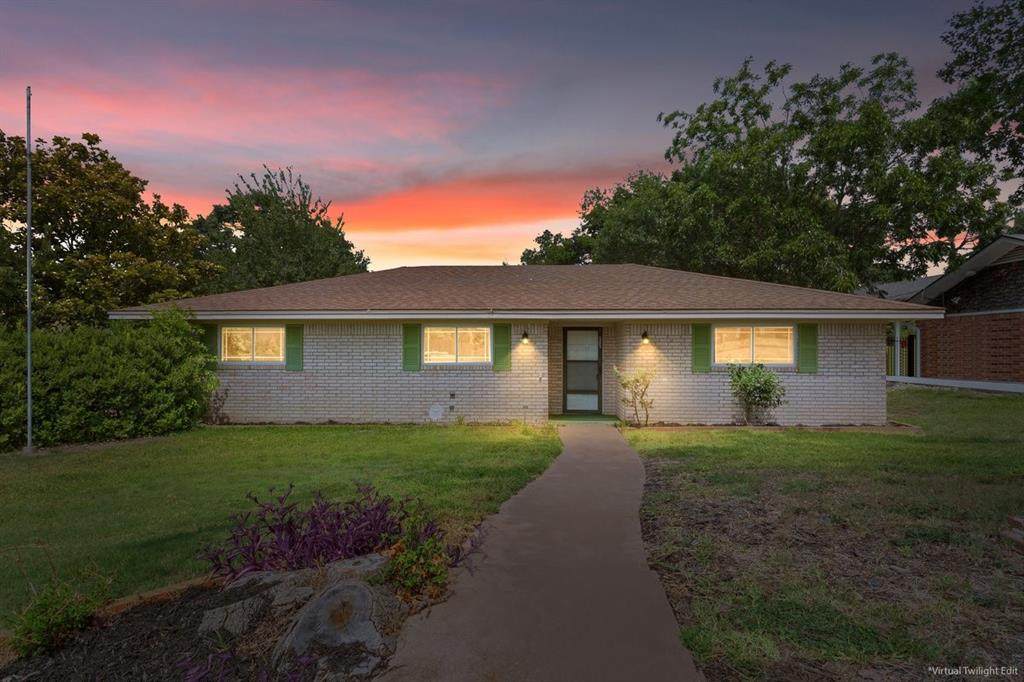 849 Arlington Drive - Photo 1