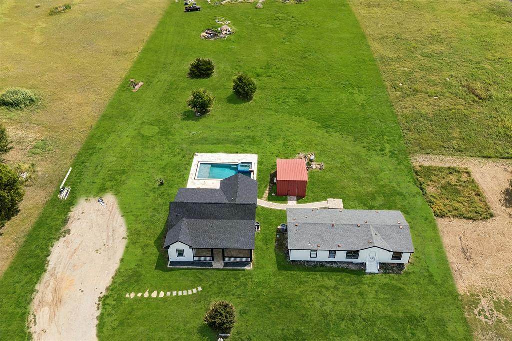 1714 County Road 658 - Photo 1