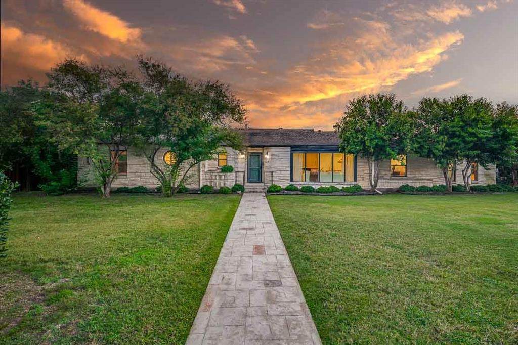 1319 El Patio Drive - Photo 1