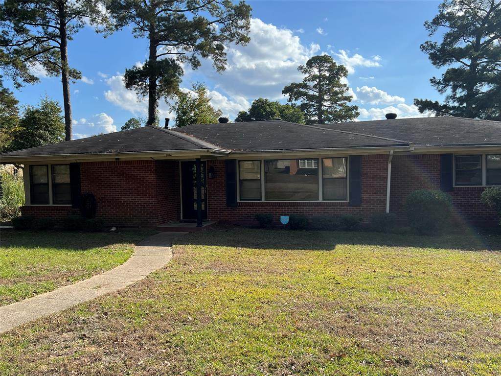 1012 Watterman Street - Photo 1