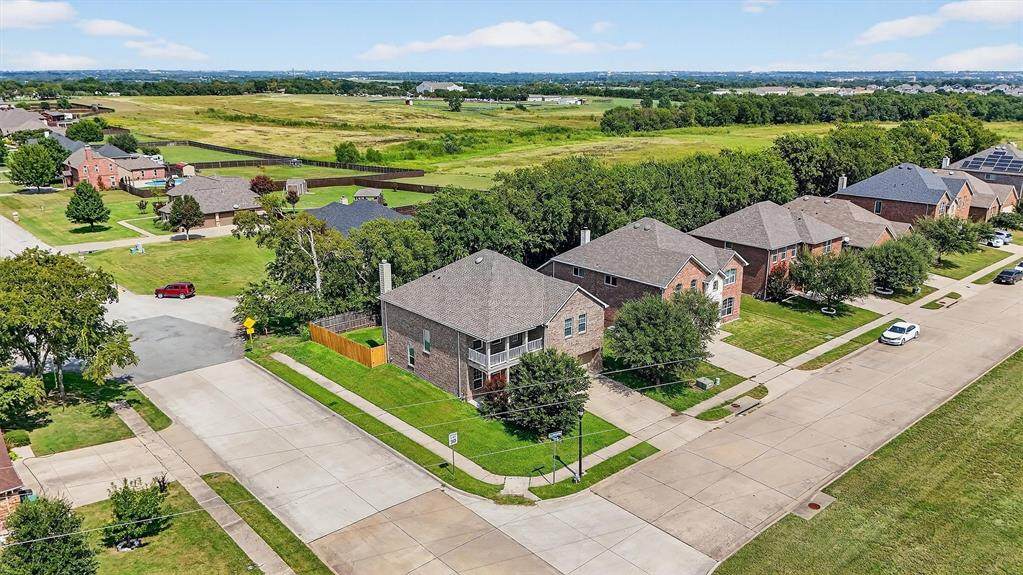 4515 Hummingbird Drive - Photo 1