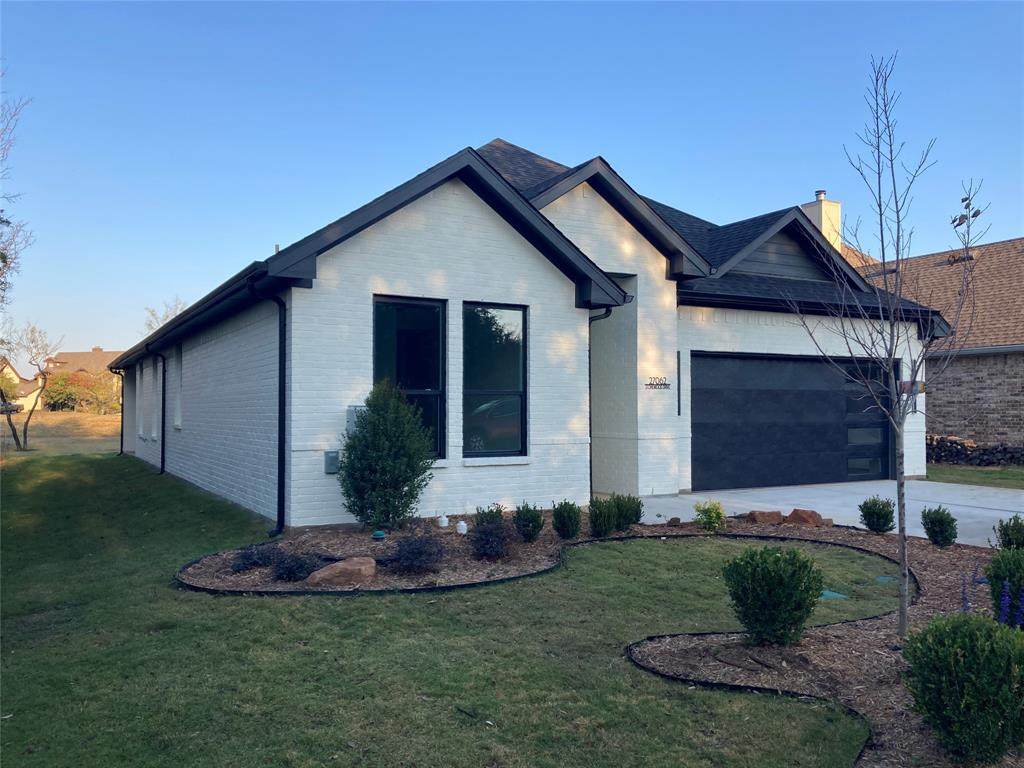 27062 Stonewood Drive - Photo 1