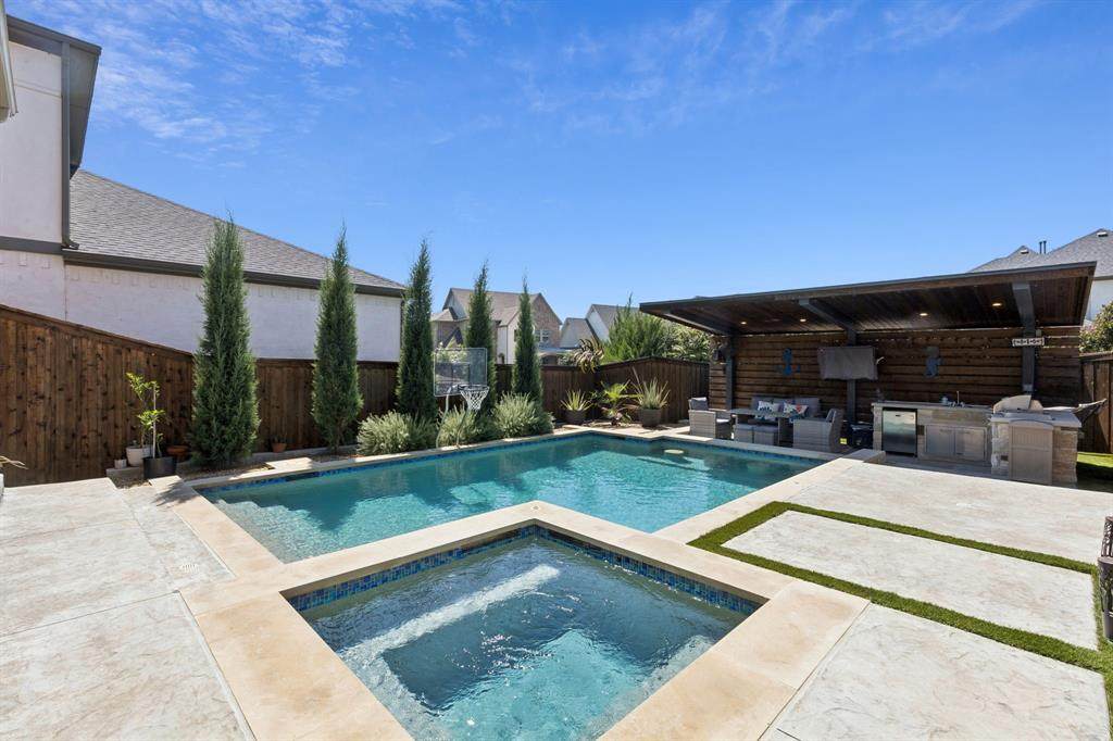 816 Sam Drive - Photo 1