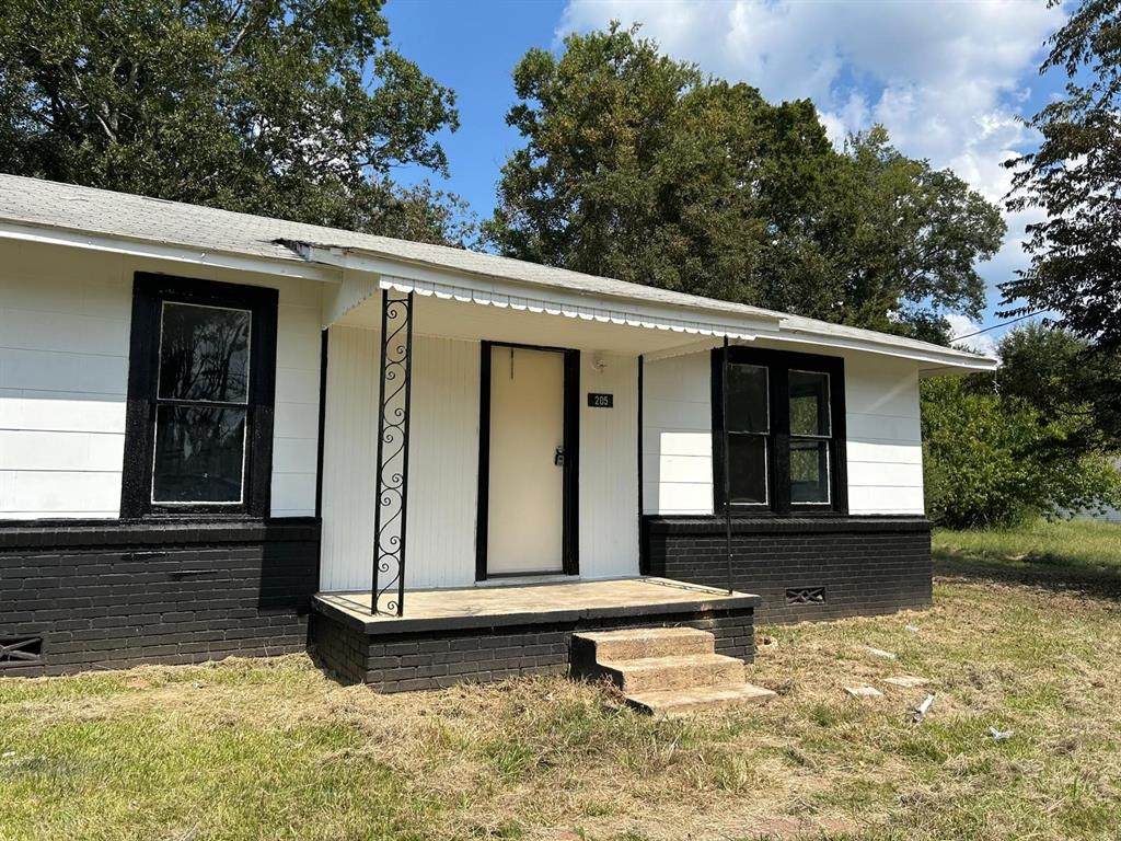 205 Gammage Street - Photo 1