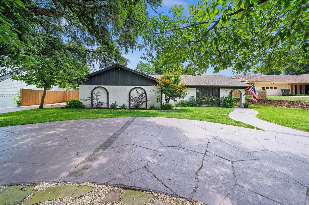 4107 Chester Drive - Photo 1