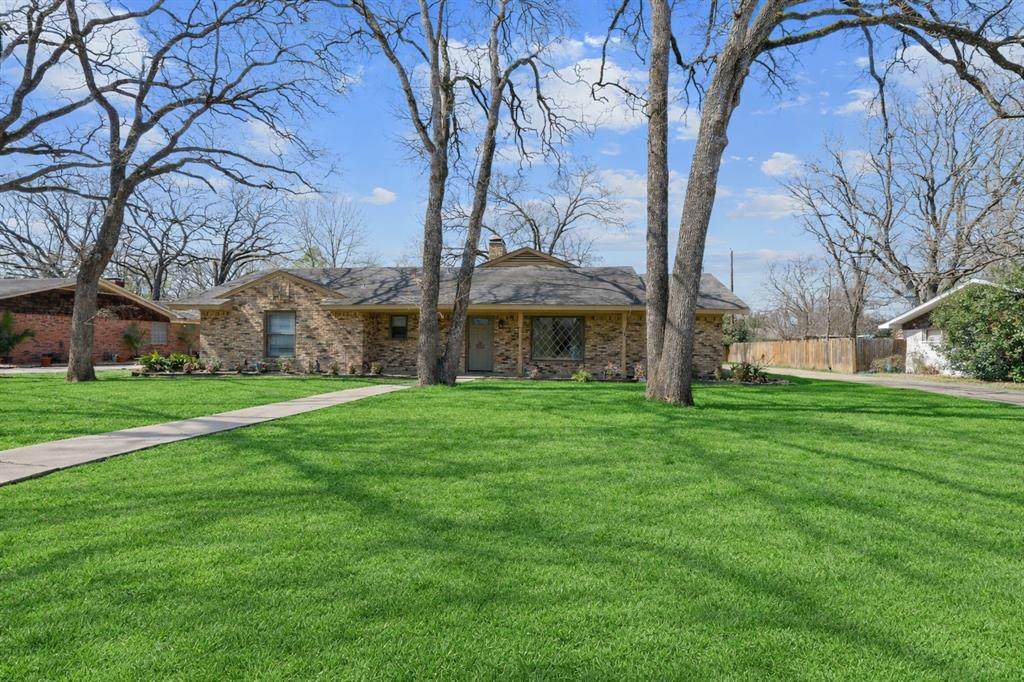 2110 Dartmouth Lane - Photo 1