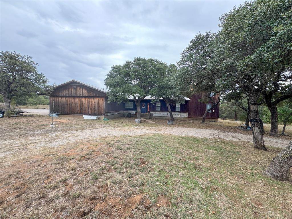 801 Highway 2214 - Photo 1