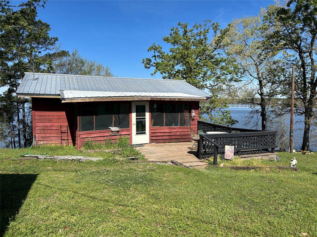 401 Ridge Row - Photo 1