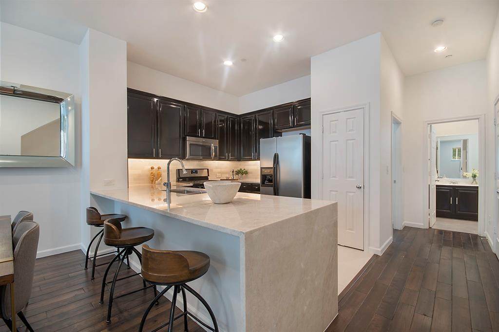 4121 Mckinney - Photo 1