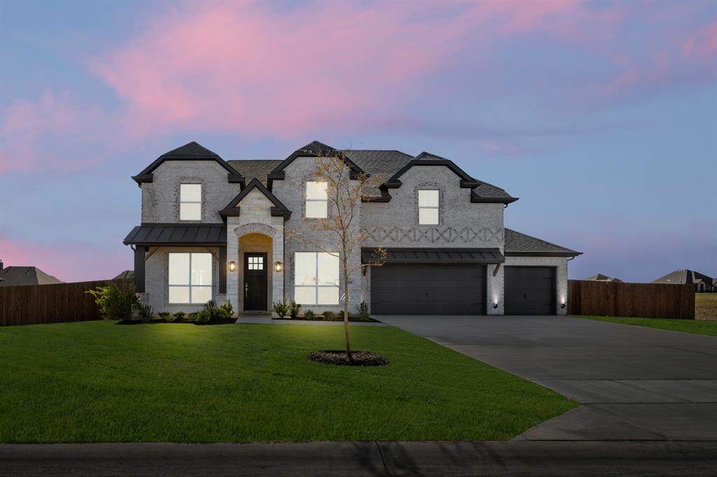 109 Golden Jackal Court - Photo 1