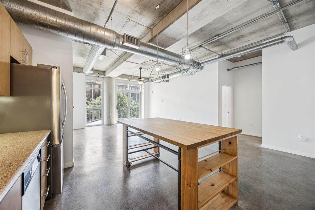 1001 Belleview Street - Photo 1