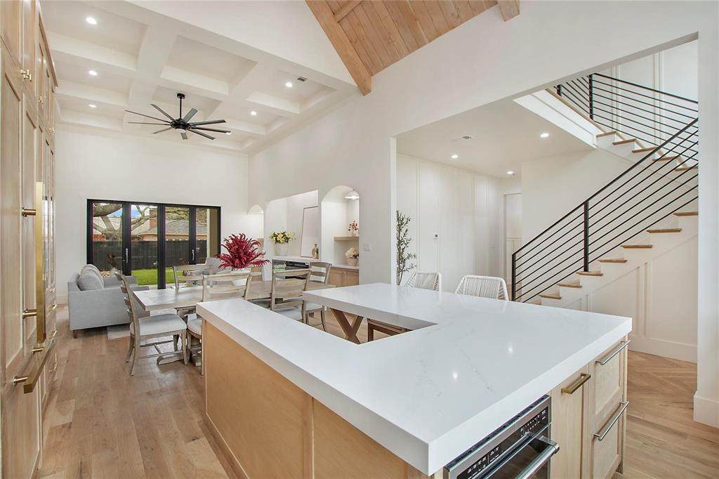 1129 Melrose Drive - Photo 1