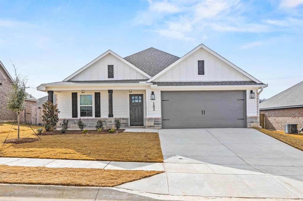 102 Maverick Trail - Photo 1
