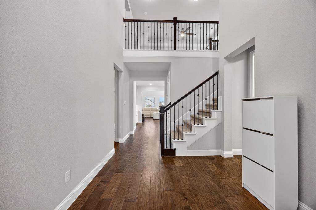 704 Corner Post Path - Photo 1