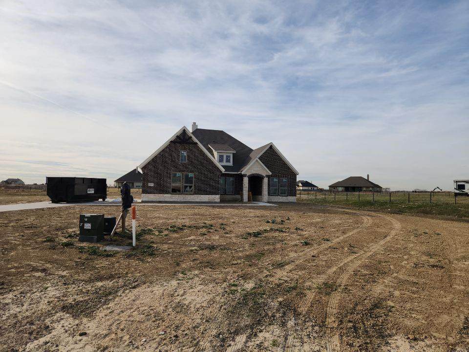 2433 Meteor Drive - Photo 1