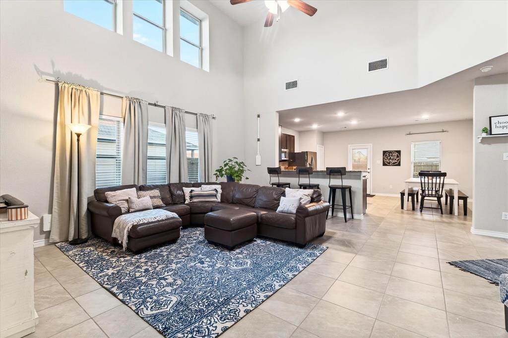 313 Countryside Drive - Photo 1