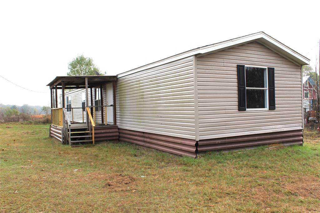 10594 County Road 2138 - Photo 1