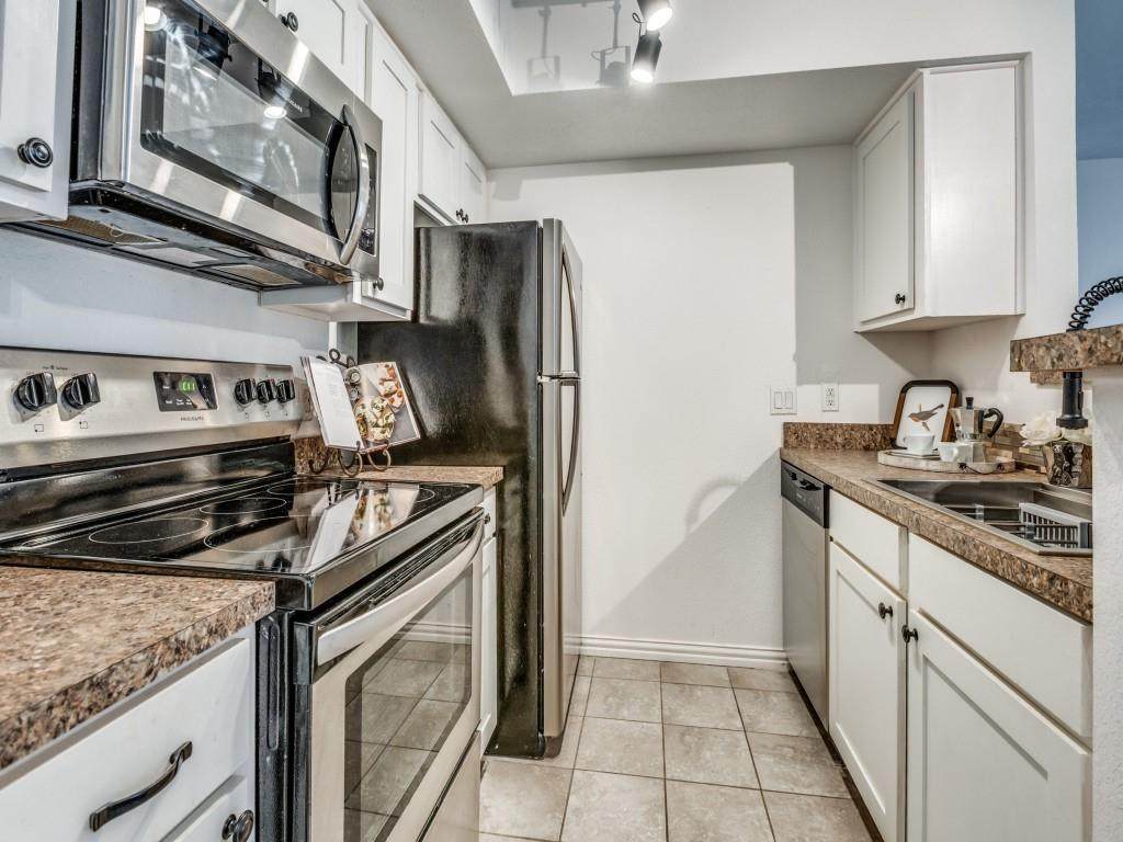 2309 Balsam Drive - Photo 1