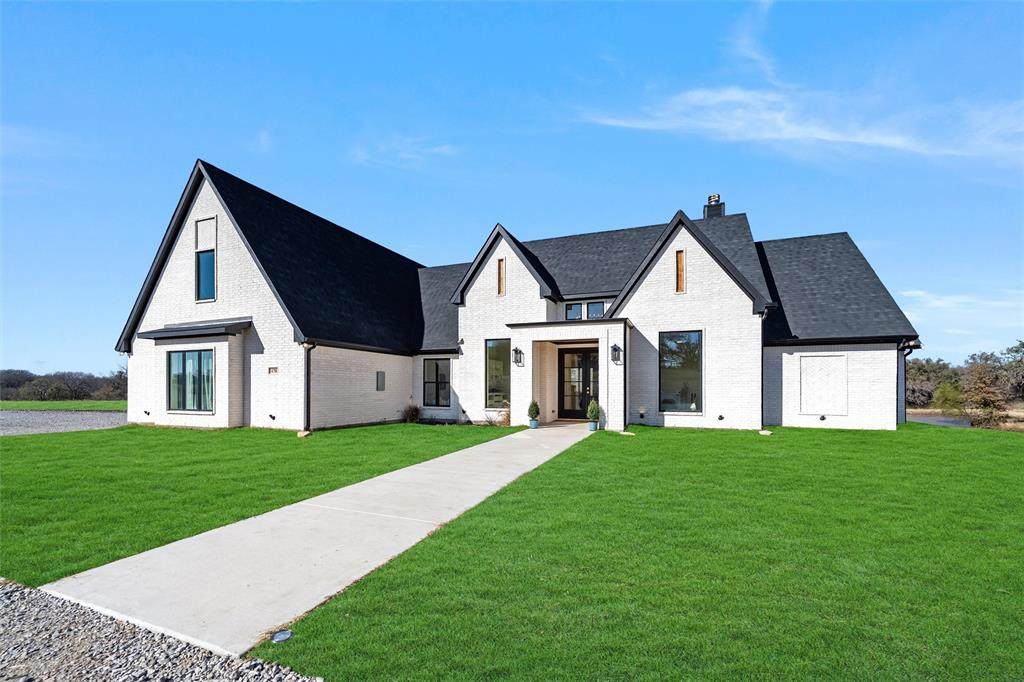 178 Private Road 4590 - Photo 1