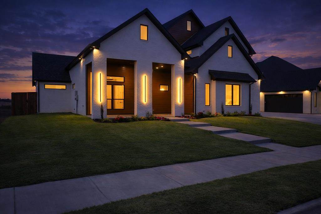 2008 Nichole Boulevard - Photo 1
