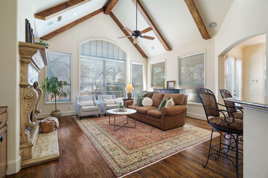 6724 Frankford Road - Photo 1