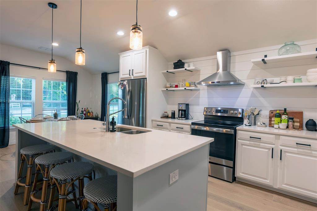 204 Main Street - Photo 1