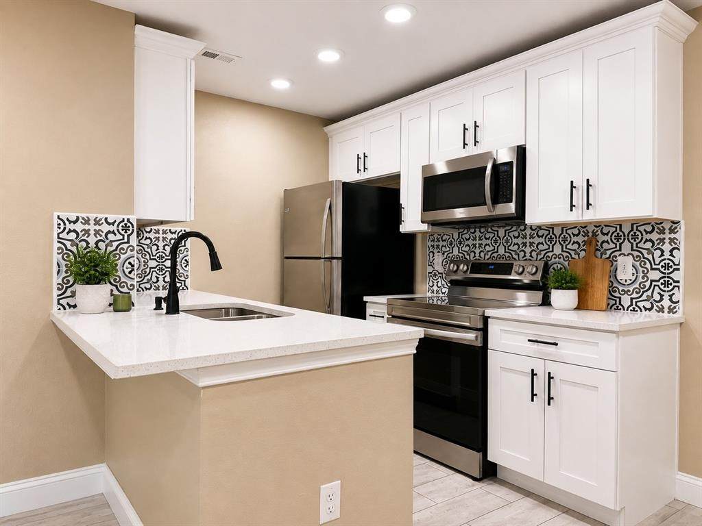 12802 Midway Road - Photo 1