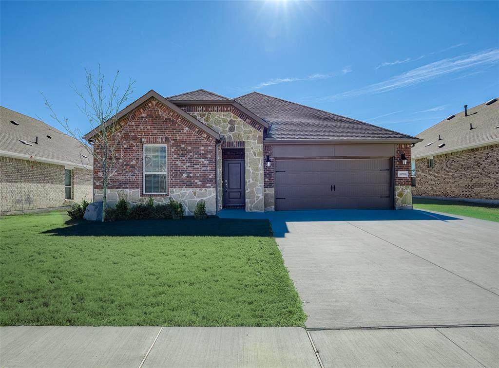10908 Summer Rain Boulevard - Photo 1