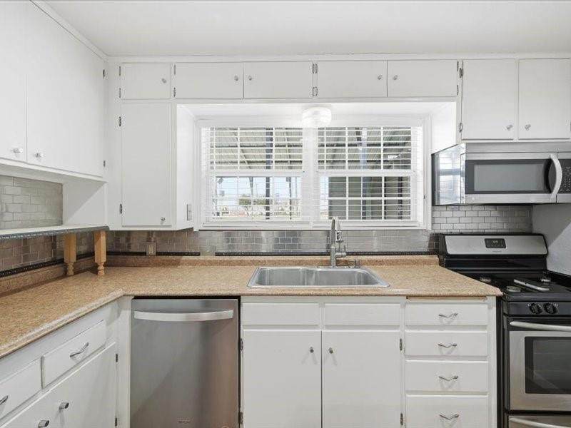 1515 Nall Street - Photo 1