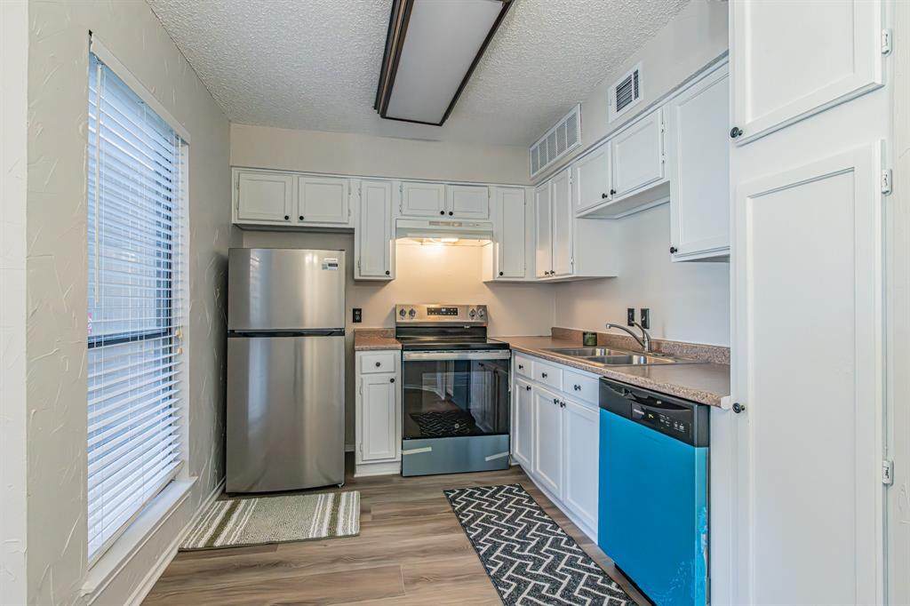 2312 Balsam Drive - Photo 1