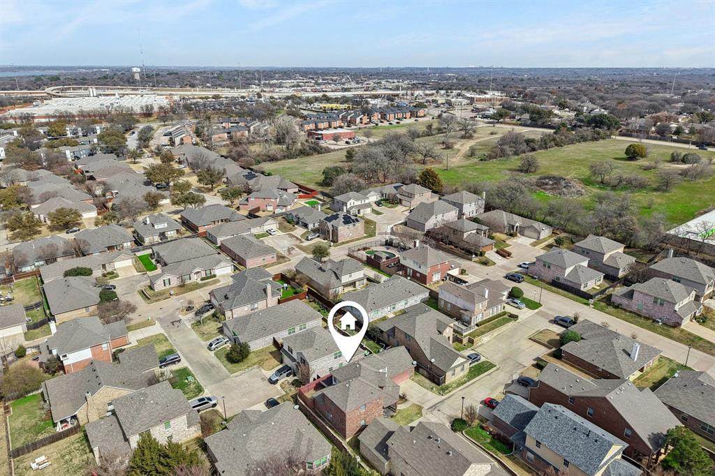 5107 Chesterfield Place - Photo 1