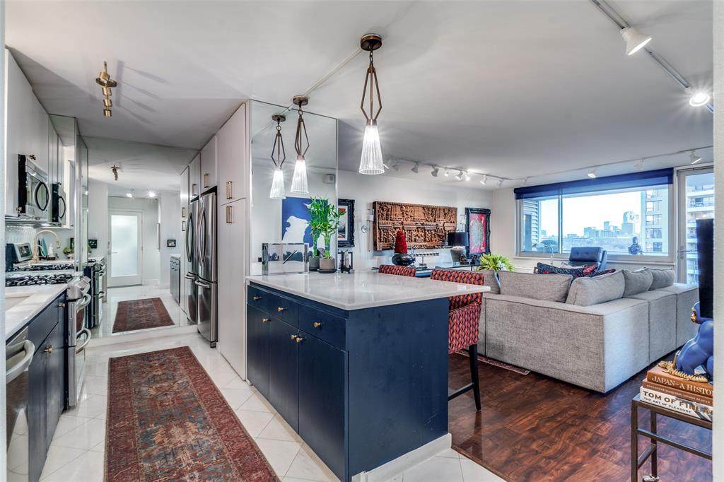 3883 Turtle Creek Boulevard - Photo 1