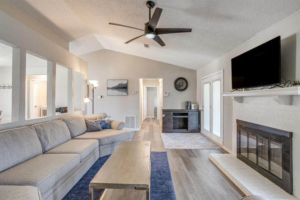 7312 Strawberry Way - Photo 1