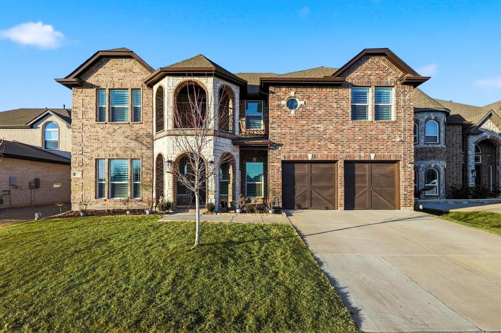 521 Christie Crossing - Photo 1