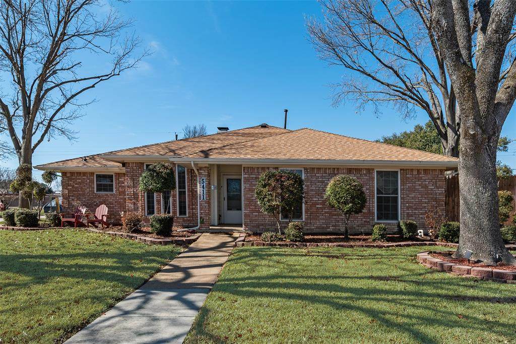 5411 Peach Tree Lane - Photo 1