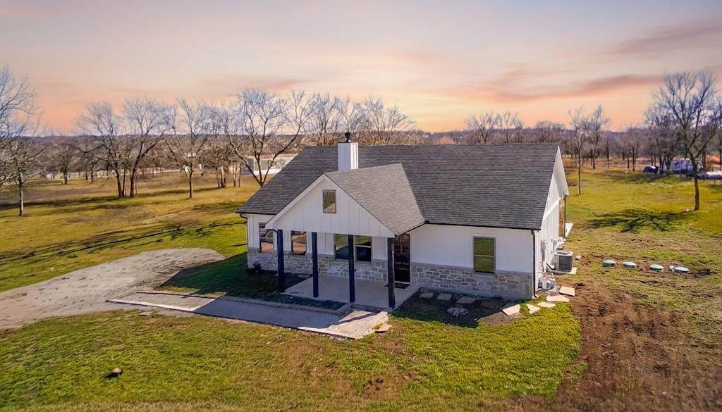 5211 2385 County Road - Photo 1