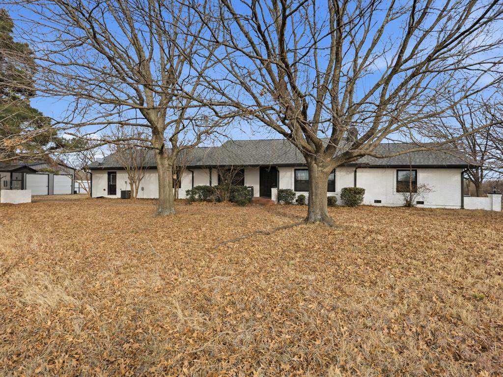 3007 County Road 805B - Photo 1