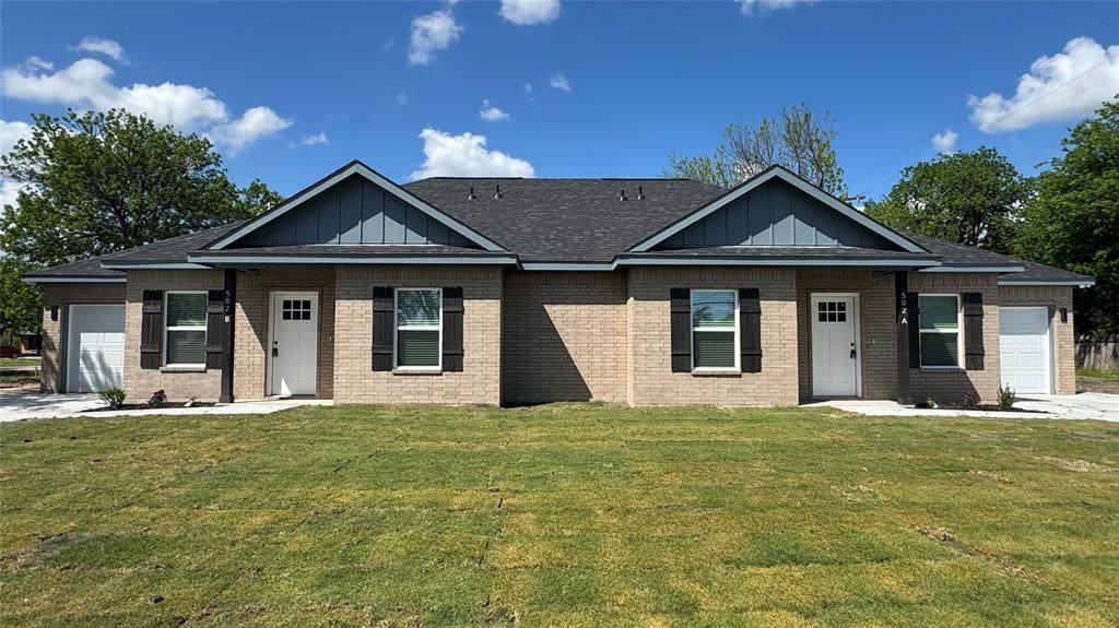 502 Sanger Street - Photo 1