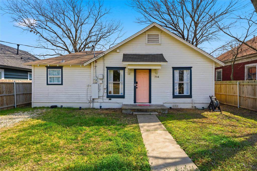 714 Hines Avenue - Photo 1