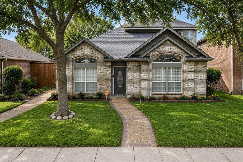 2123 Daniel Way - Photo 1