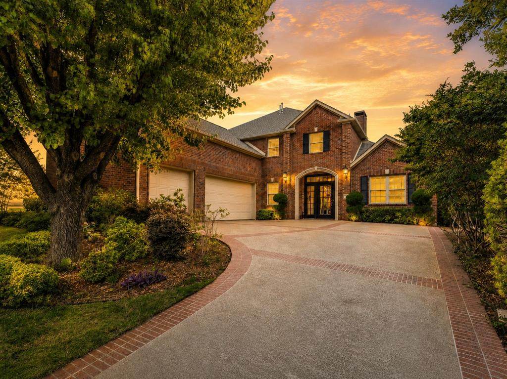 2706 Brookside Lane - Photo 1
