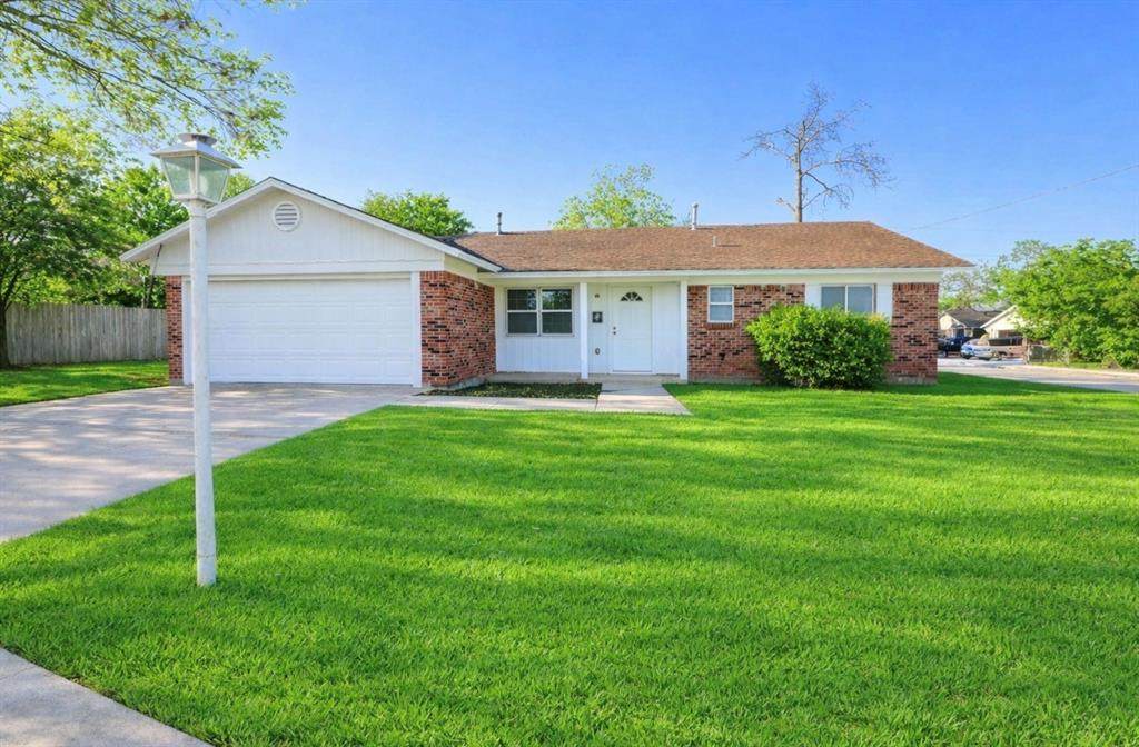 629 Mission Street - Photo 1