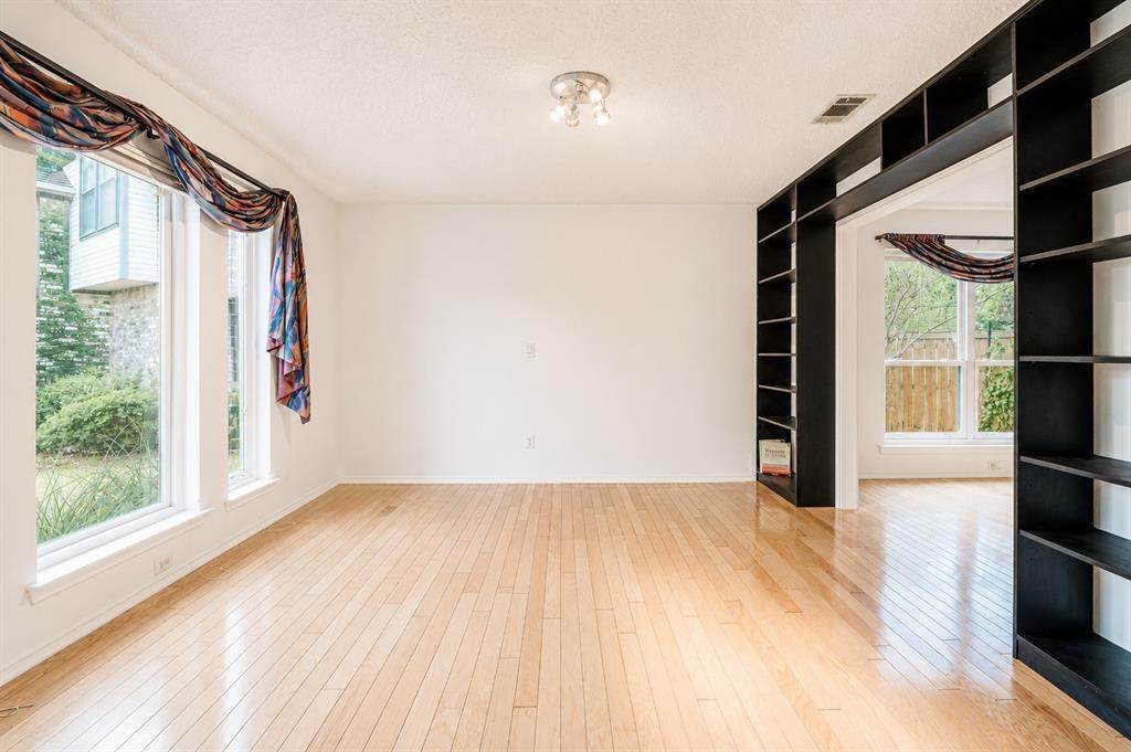 765 Eiffel Drive - Photo 1