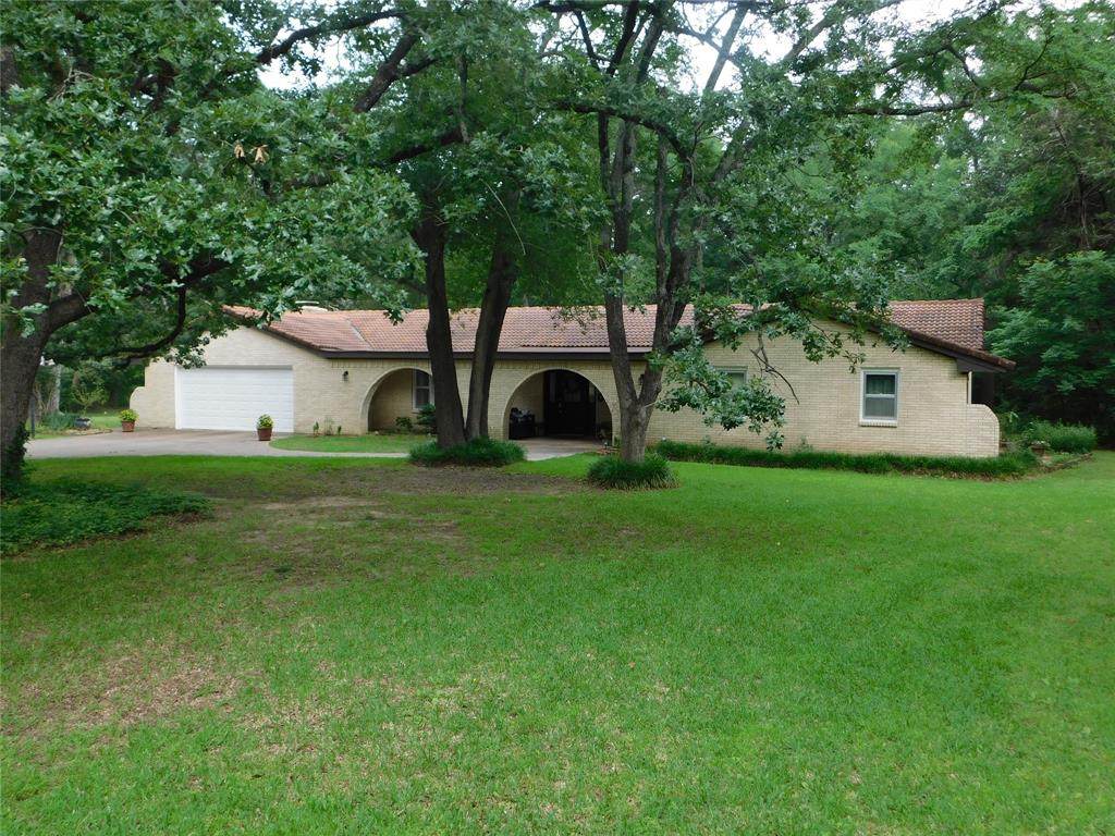 2126 County Road 1450 - Photo 1