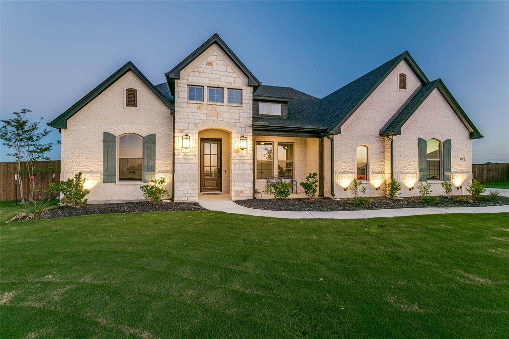 101 Grey Wolf Court - Photo 1