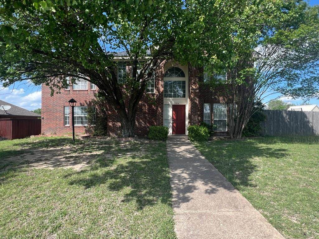 704 Inglewood Trail - Photo 1
