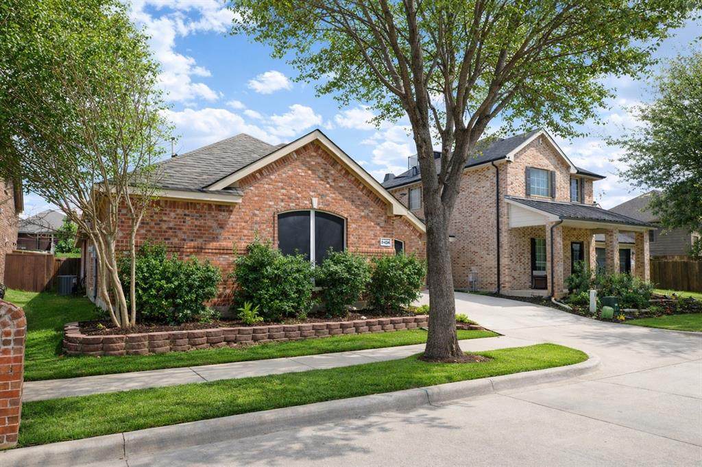 8404 Loma Alta Trail - Photo 1