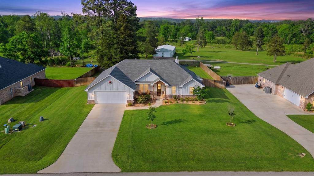 18341 Timber Oaks Drive - Photo 1