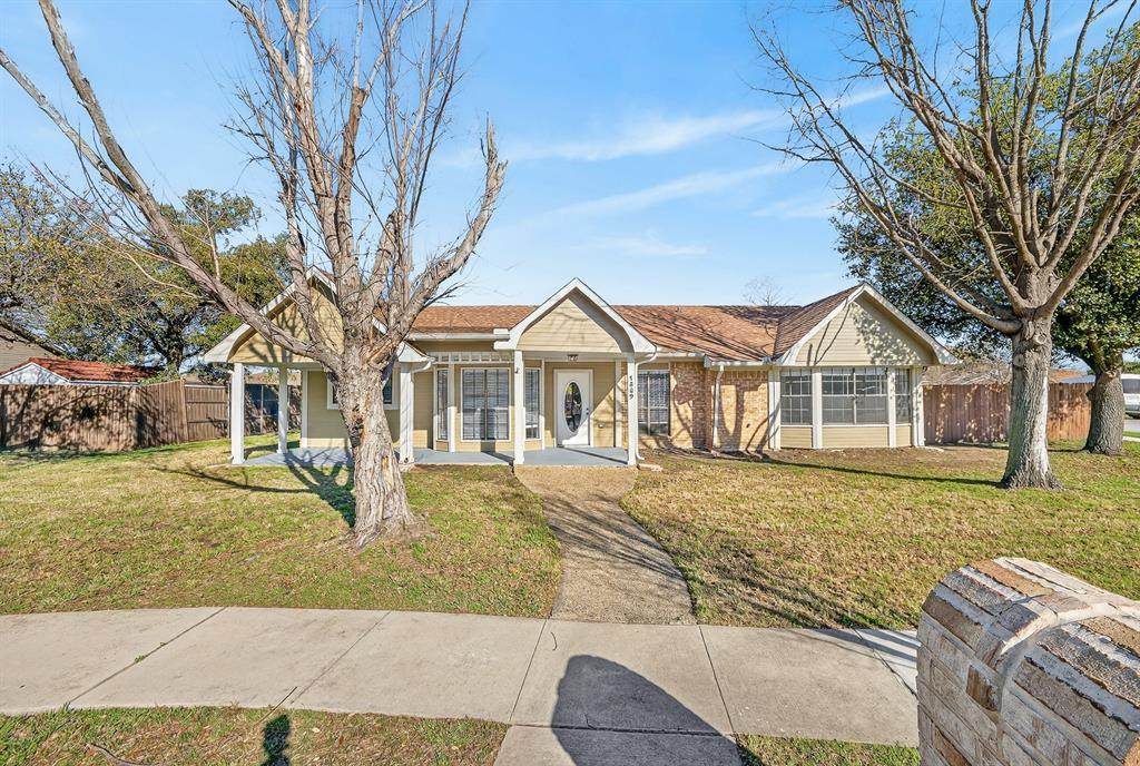 1889 Tree Crest Drive - Photo 1